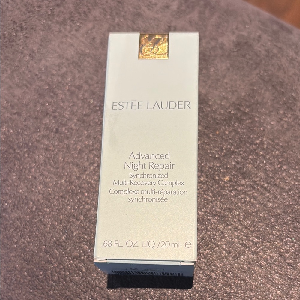 Estee Lauder Advanced Night Repair Serum - Gold and Cream
